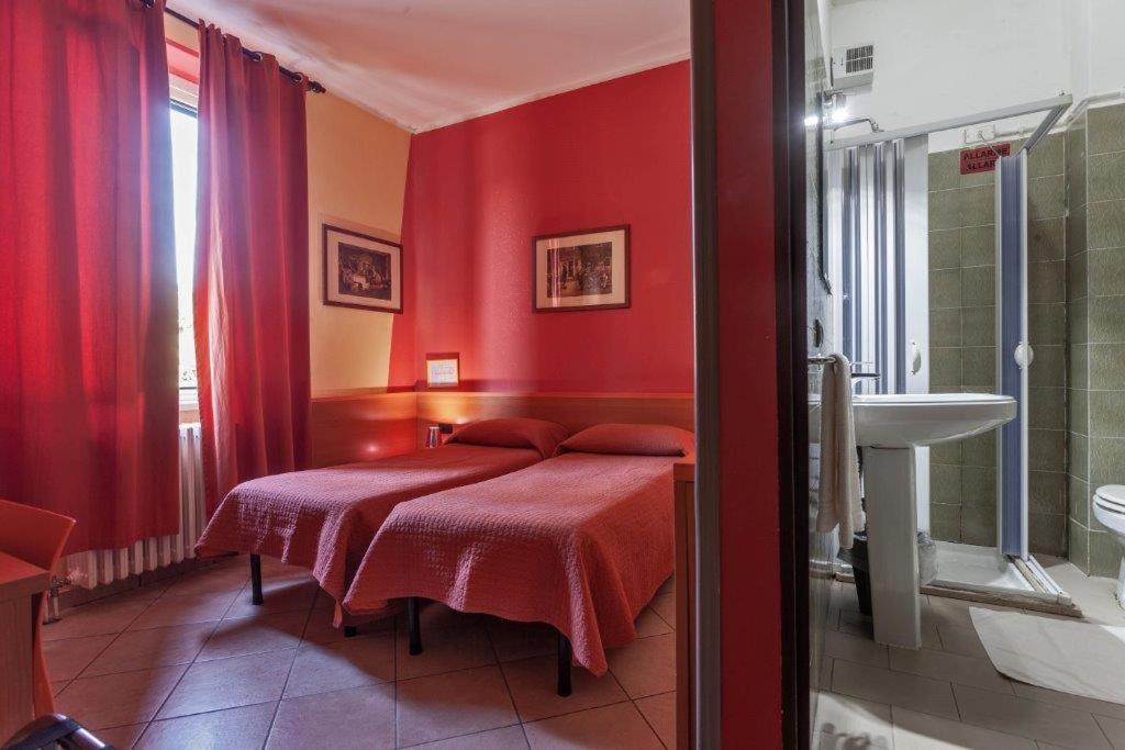 Hotel La Quercia Моццо Экстерьер фото